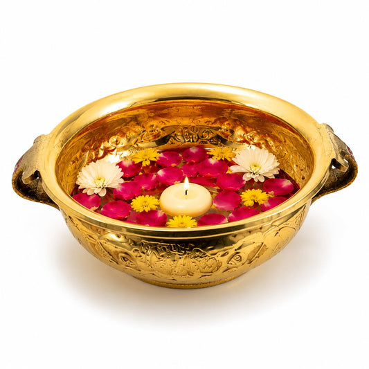 Pure Source India Brass Urli Bowl with Handles, 600ml Decorative Floating Flower Bowl for Home Decor, Diwali Decoration, Rangoli, Center Table, Wedding & Festive Decoration