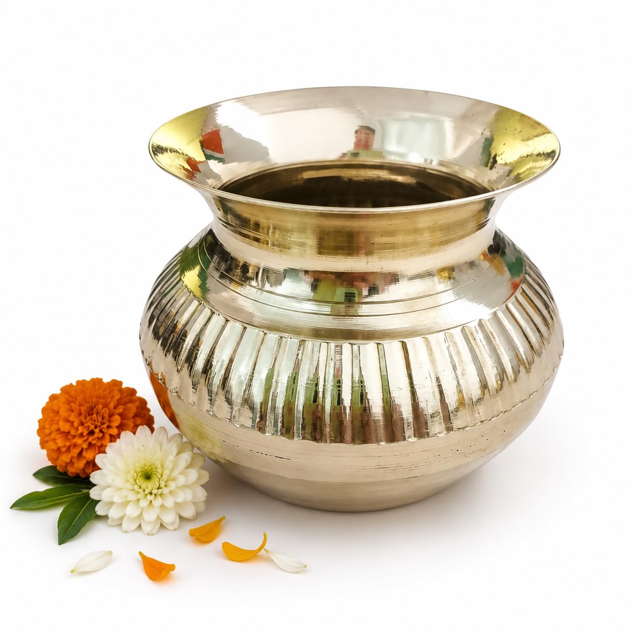 Pure Source India Brass Gangajal Lota for Pooja | 200 ML Traditional Brass Kalash Pot for Holy Water | Abhishek, Home Temple, Religious Rituals & Worship