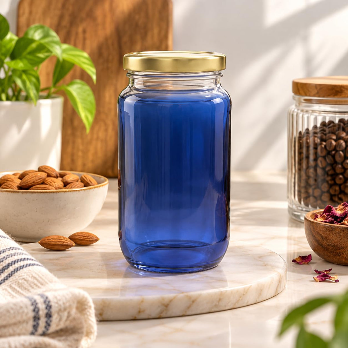 Pure Source India Blue Glass Jar with Gold Metal Lid, (1000ml), Airtight Kitchen & Pantry Container, Multipurpose Food Storage Jar