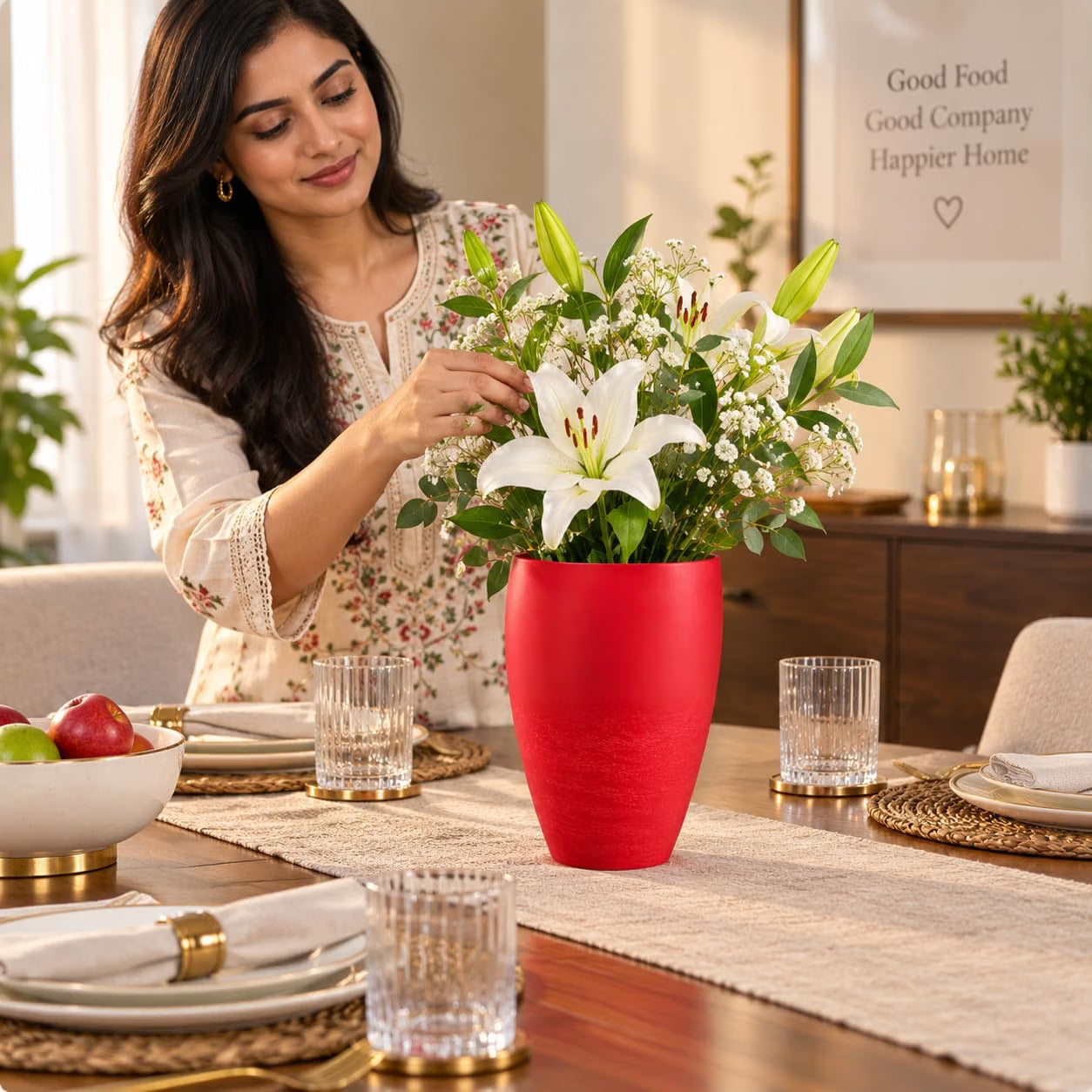 Pure Source India Red Flower Vase for Home Décor | Decorative Tabletop Planter for Living Room & Dining Table