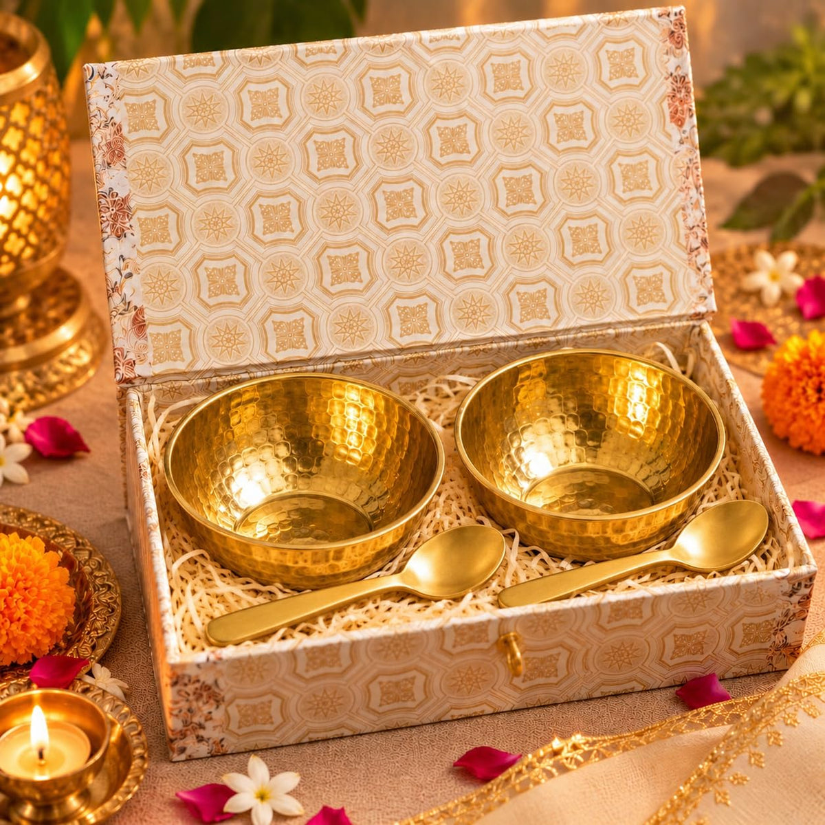 Pure Source India Gift Set with 2 Hammered Brass Bowls & 2 Spoons, for Diwali, Wedding, Housewarming & Festive Gifting
