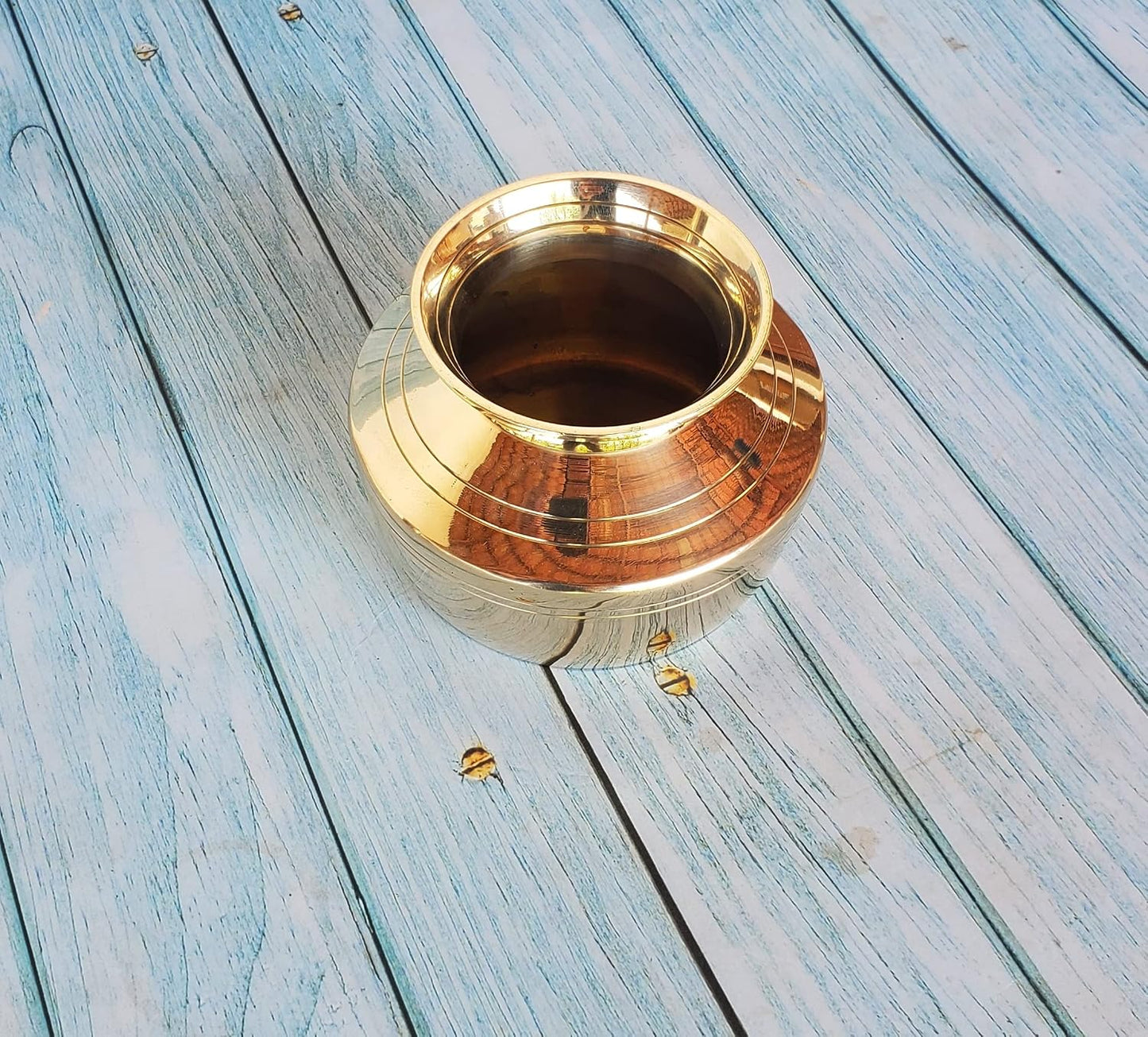 Pure Source India Brass Lota for Puja | Brass Kalash 500 ML | 4 Inch Gold Finish Traditional Pooja Lota | Hindu Religious Pooja Item for Home Temple & Decoration