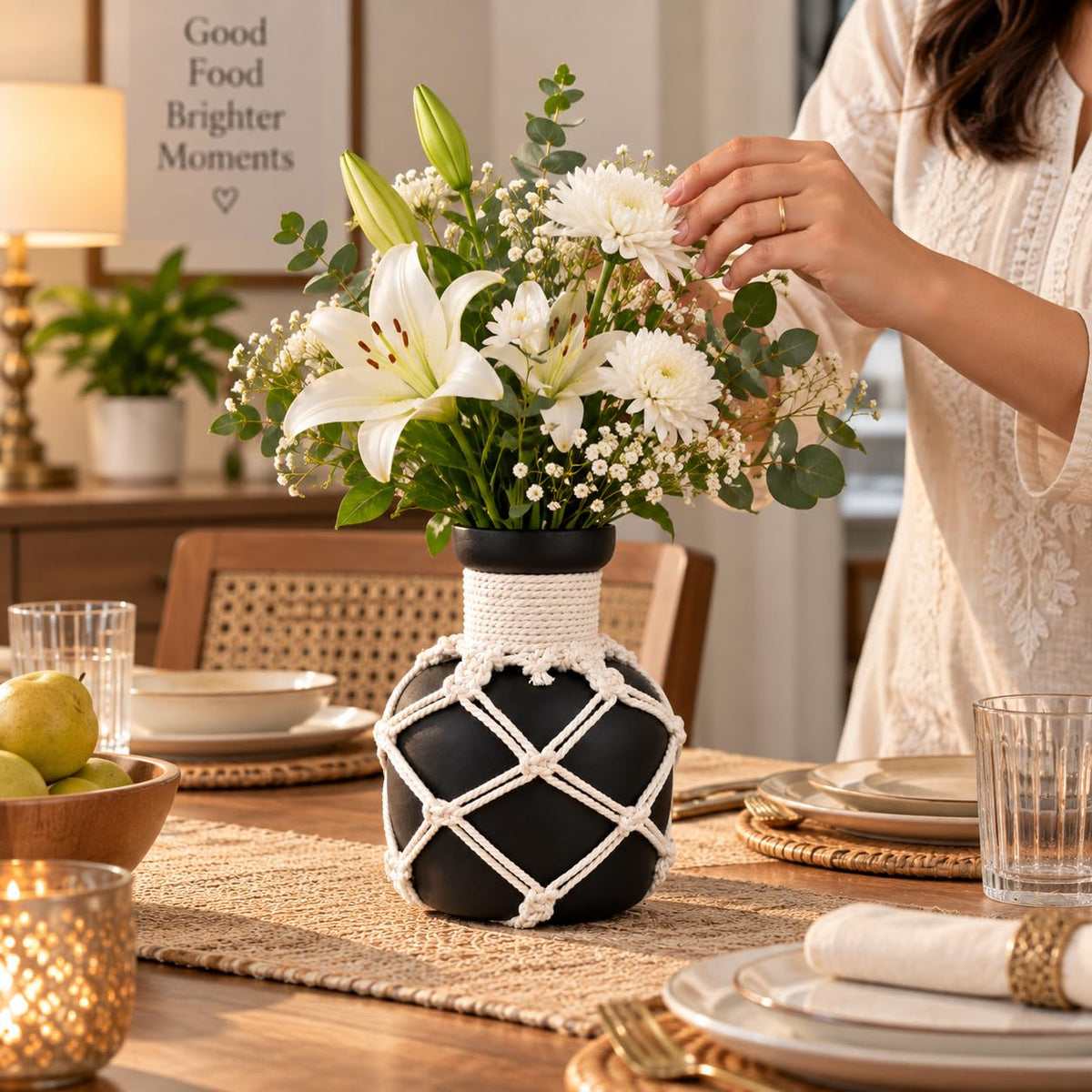 Pure Source India Decorative Black Flower Vase with Macramé Rope Design | Tabletop Home Décor Vase for Living Room, Dining Table & Office