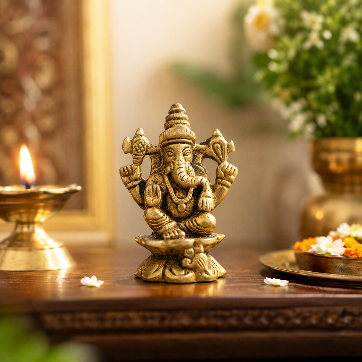 Pure Source India Pure Brass Ganesh Idol for Home, Office, Diwali Puja, Ganesh Chaturthi & Gifting Purpose