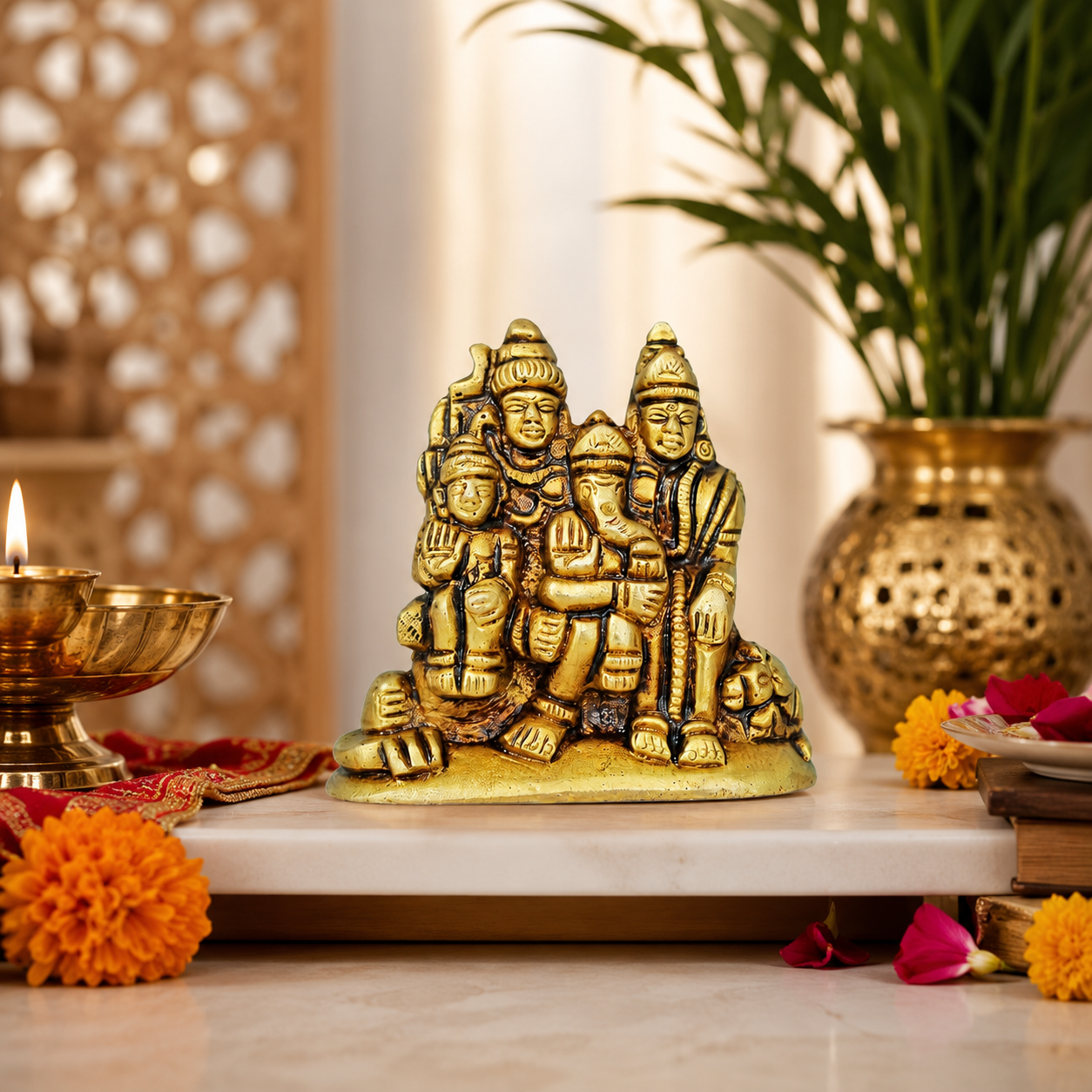 Pure Source India Pure Brass Shiv Parvati Ganesh Idol (6.5 cm) Shiv Parivar Murti Statue Sculpture Sitting On Nandi Showpiece for Home Office Temple Mandir Decoration Gift (230 gm)