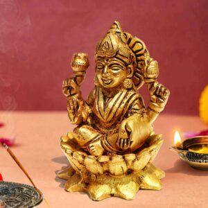 Pure Source India Pure Brass Small Laxmi Ji Idol (3.5 Inch) Ideal for Home Temples or Work desks (530 gm)