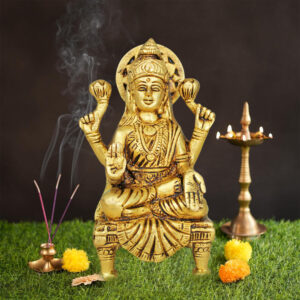 Pure Source India Pure Brass Brass Maa Lakshmi Devi Idol Statue Sitting on Throne (5.9 Inch) (1700 gm)