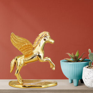 Pure Source India Brass Horse with Wings Statue Flying Horse Angel Pegasus Decorative Home Office Showpiece Height: 5 Inch for Decor (704 gm)
